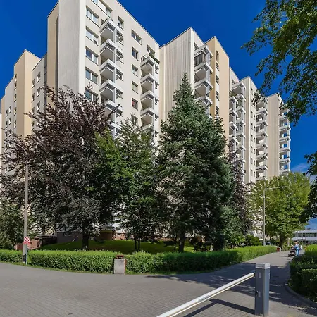 Family For 6 People In By Renters